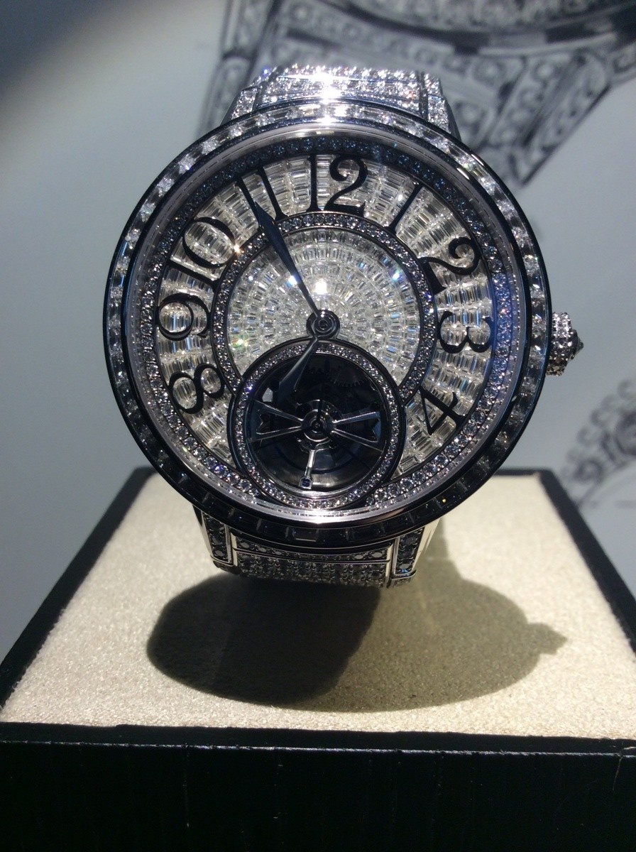 Часы Rendez-Vous Tourbillon от Jaeger-LeCoultre